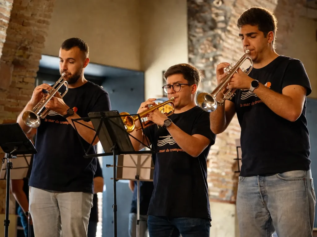 Antonio Torres, Carlos Seguí y Carles Camarasa tocando juntos en el III Encuentro